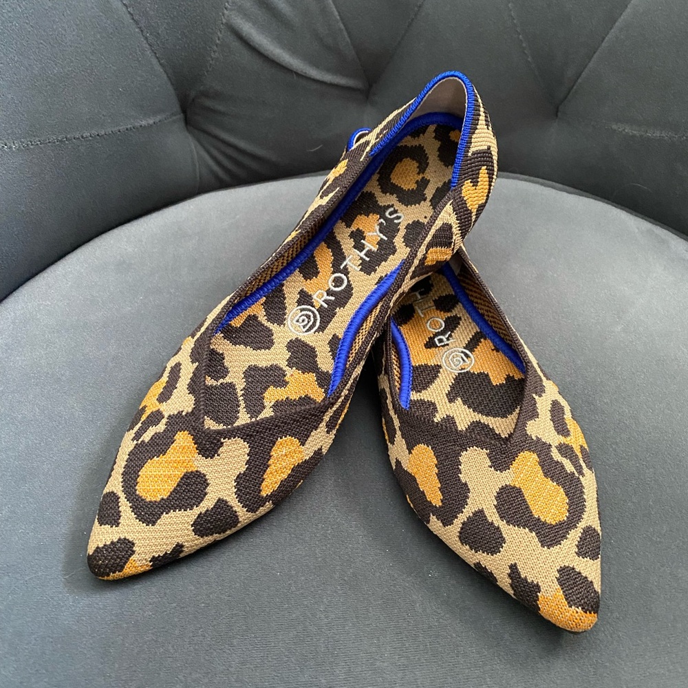 Rothy’s Point Flats Big Cat Leopard Print Size 8.5